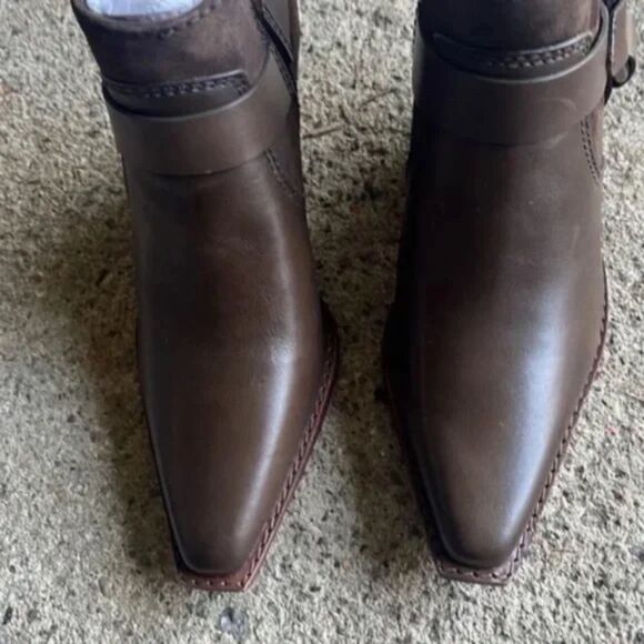 New Vince Camuto Nenanie Pointed Toe Leather Bootie Size 6 - Picture 2 of 6